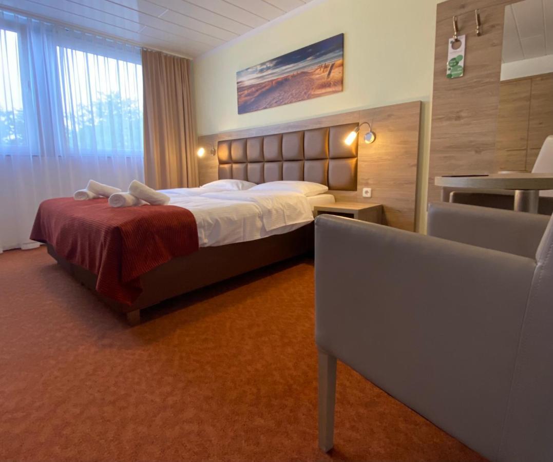 Strand Hotel Nordsee, Hotel Deichlaeufer Tossens Zewnętrze zdjęcie