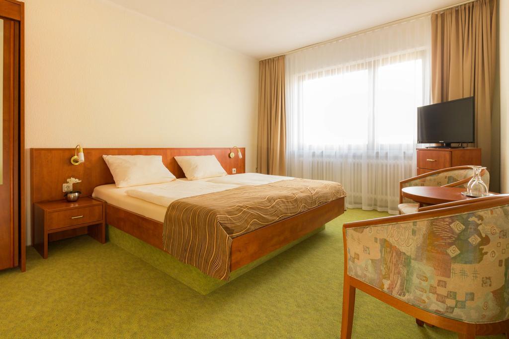 Strand Hotel Nordsee, Hotel Deichlaeufer Tossens Zewnętrze zdjęcie